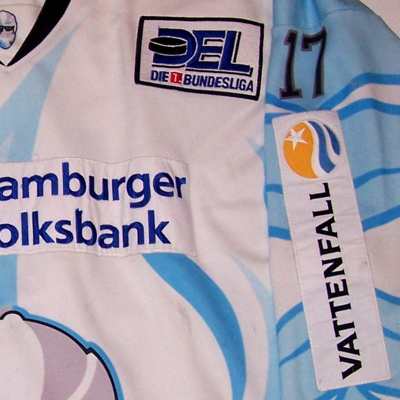 Patches on the Marcus Somemrfeld Hamburg Freezers game worn jersey