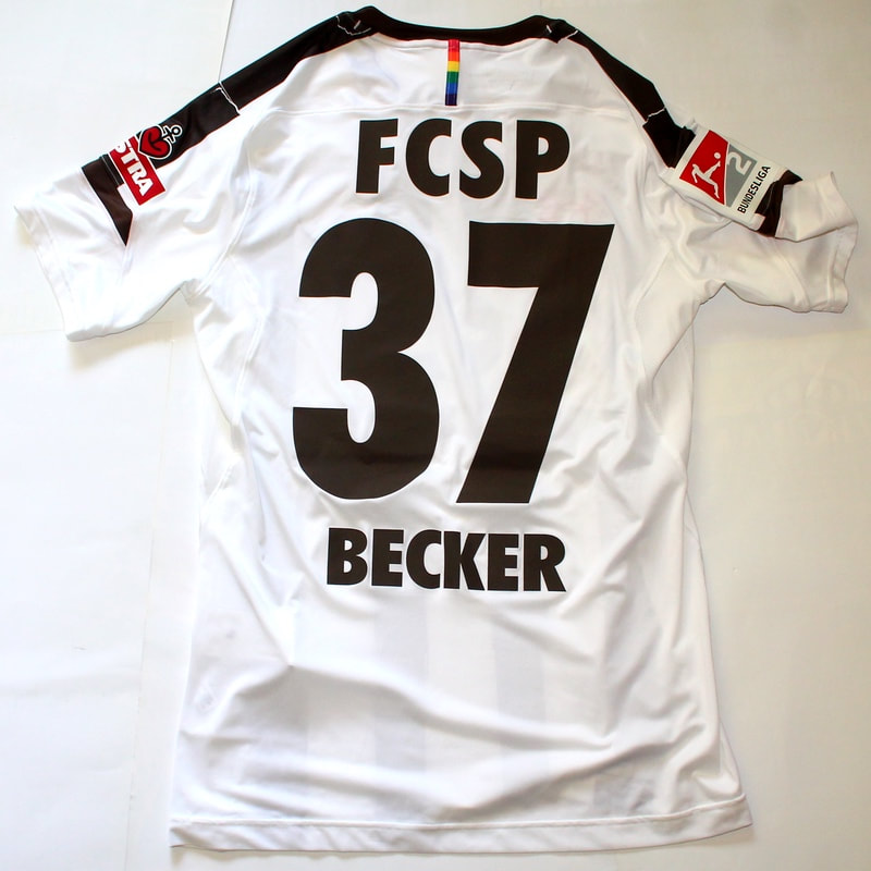 Matchworn Jersey des FC St. Pauli von Finn-Ole Becker - Rückseite